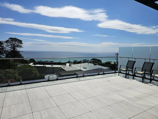 Rooftop balustrade and pool fence, Dromana