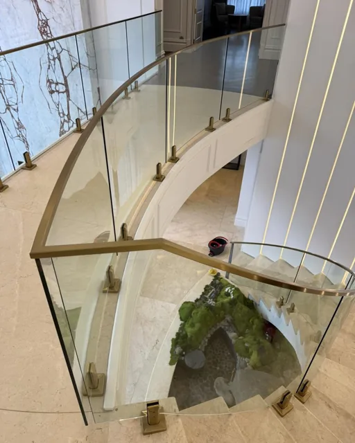 Curved staircase and void balustrade, Brighton