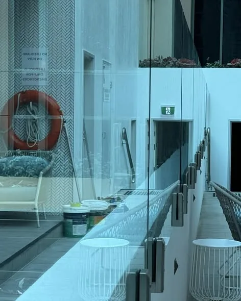 Curved atrium balustrade, Novotel Melbourne